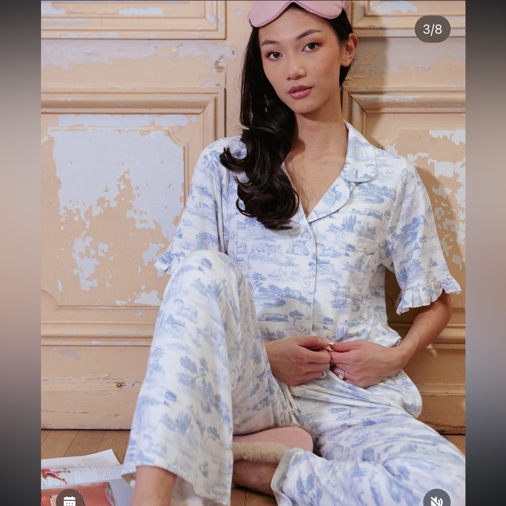 Ivy City Co Blue and White Toile Pajama Set